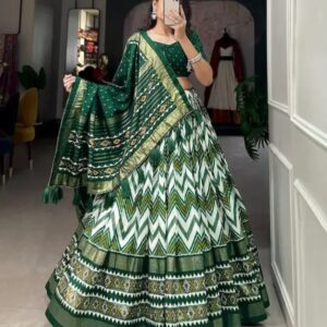 ZIG ZAG DOLA SILK LEHENGHA