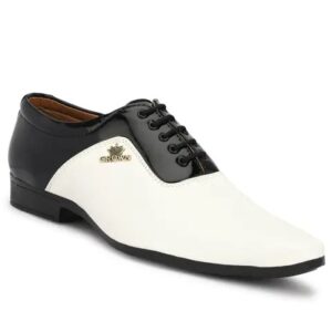 Leather lace- up formal shoe