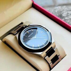 Stylish Analog watch