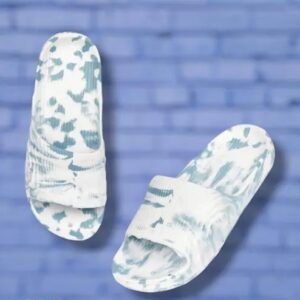 Latest Graceful Men Flip Flops